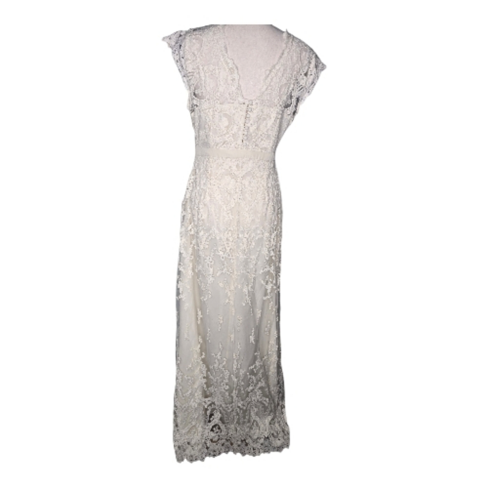 Geode Brand Wedding Dress - Picture 3 of 11